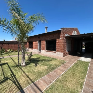 Venta casa Carmelo 3 dormitorios