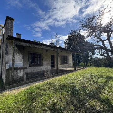 Chacra recreativa de 10 has en La Estanzuela(Colonia)