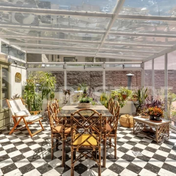 Departamento en venta en Palermo Soho, 7 ambientes con terraza. Reciclado. Apto profesional