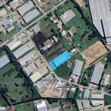 Nave industrial de 4700 m2 en Fátima Pilar