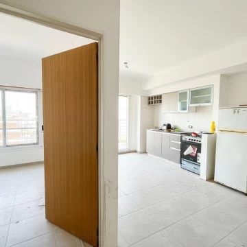 Departamento de 2 ambientes amplio, luminoso en venta en Villa Crespo. Apto profesional.