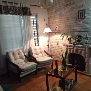 Venta Casa tres dormitorios, Roque Saez Peña, Rosario