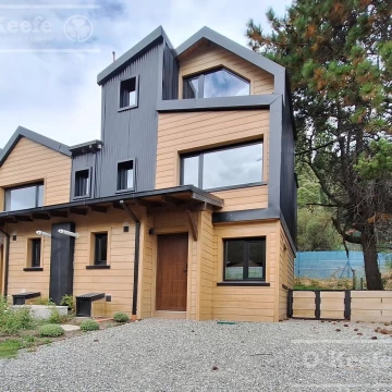 Casa en venta a estrenar de 4 ambientes en El estribo Bariloche
