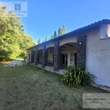 Lujosa casa con gran finca