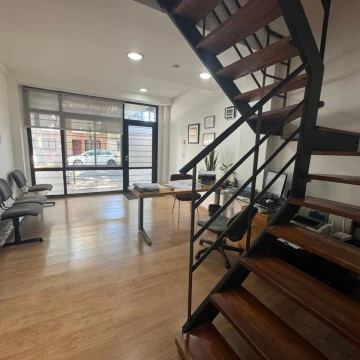 Oficina en venta en una zona inmejorable a mts del tribunal.