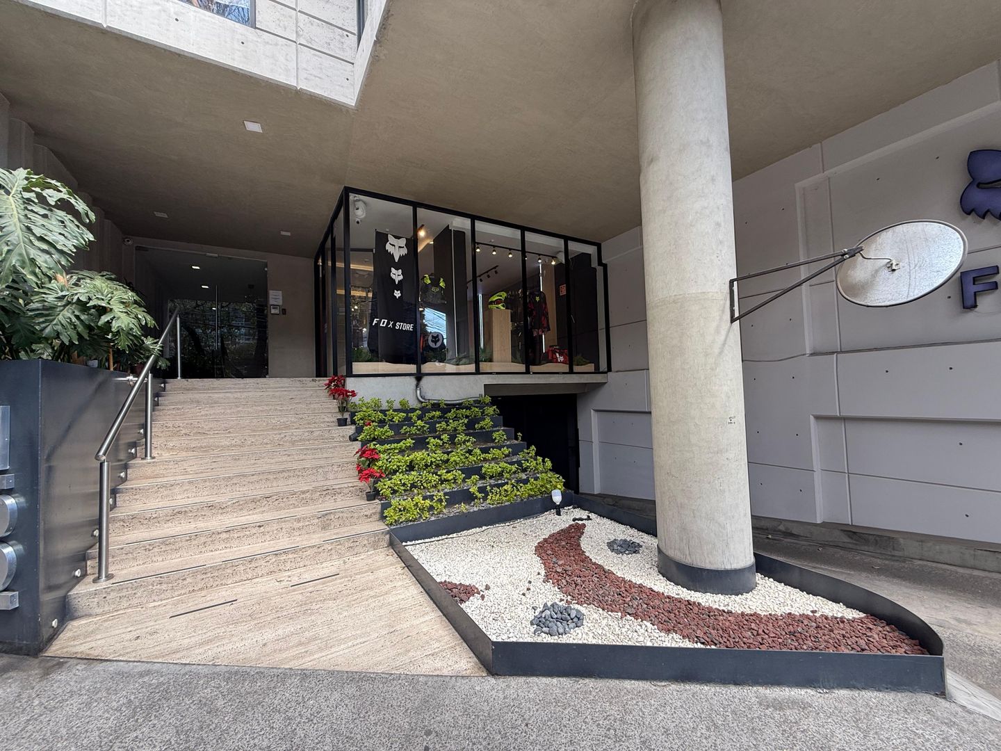 Local Comercial DEl Valle Norte 2.jpg