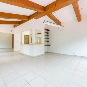 Casa en Venta en Bosque de las Lomas a dos cuadras de plaza Lilas