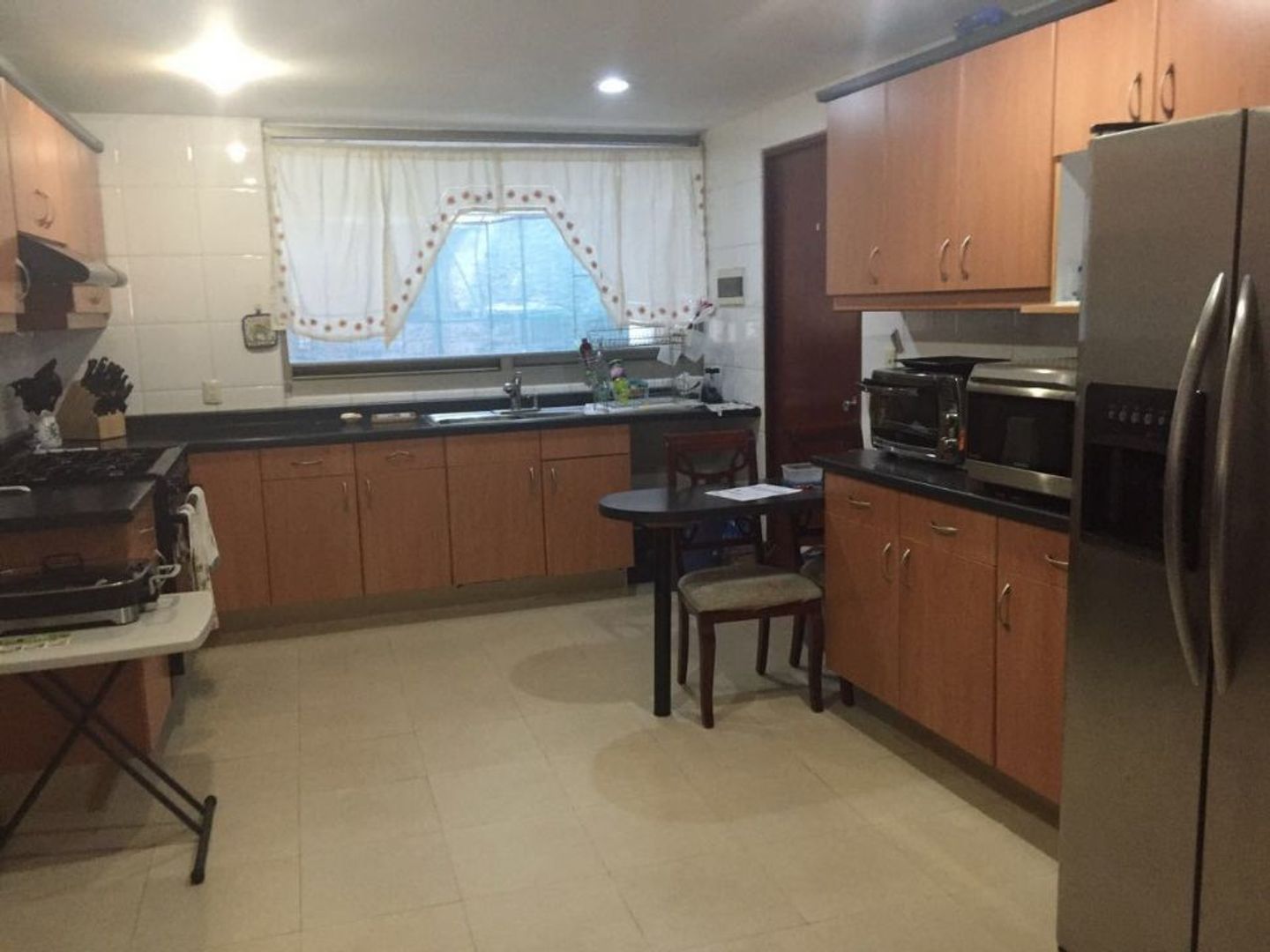 Cocina con Área de servicio
