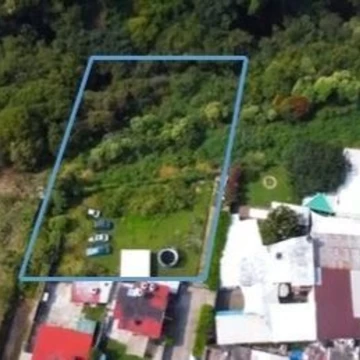 Terreno Residencial en venta en calle cerrada