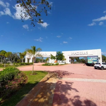 Terreno en venta en Ciudad Maderas Península Mérida