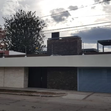Casa en venta en Jardines de La Asunción 5 Recámaras, Aguascalientes