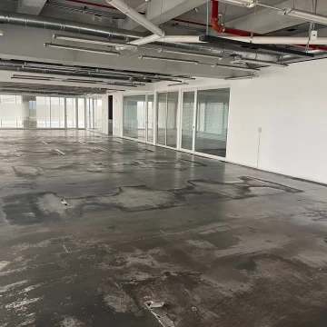 Oficina en renta en Lomas Altas  583m2 