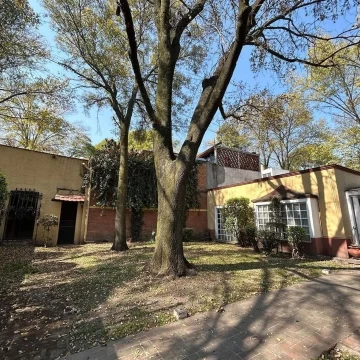 Del Carmen, Casa a precio de terreno en el corazón de Coyoacán