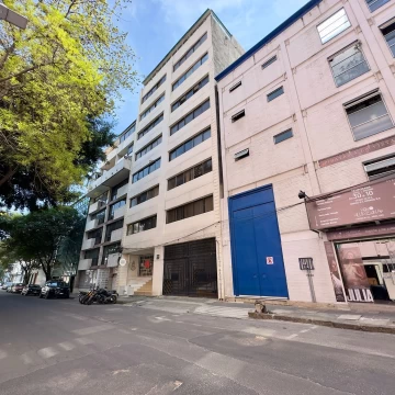 Oficina en venta en calle Lucerna colonia Juarez Ciudad de Mexico