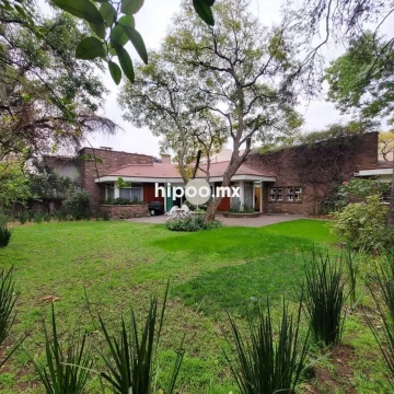 VENTA CASA ESQUINA Av. PALMAS
