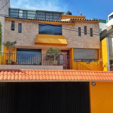 CASA EN VENTA, LOMAS DE BELLAVISTA
