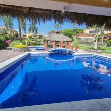 Casa en Condominio con doble vigilancia 