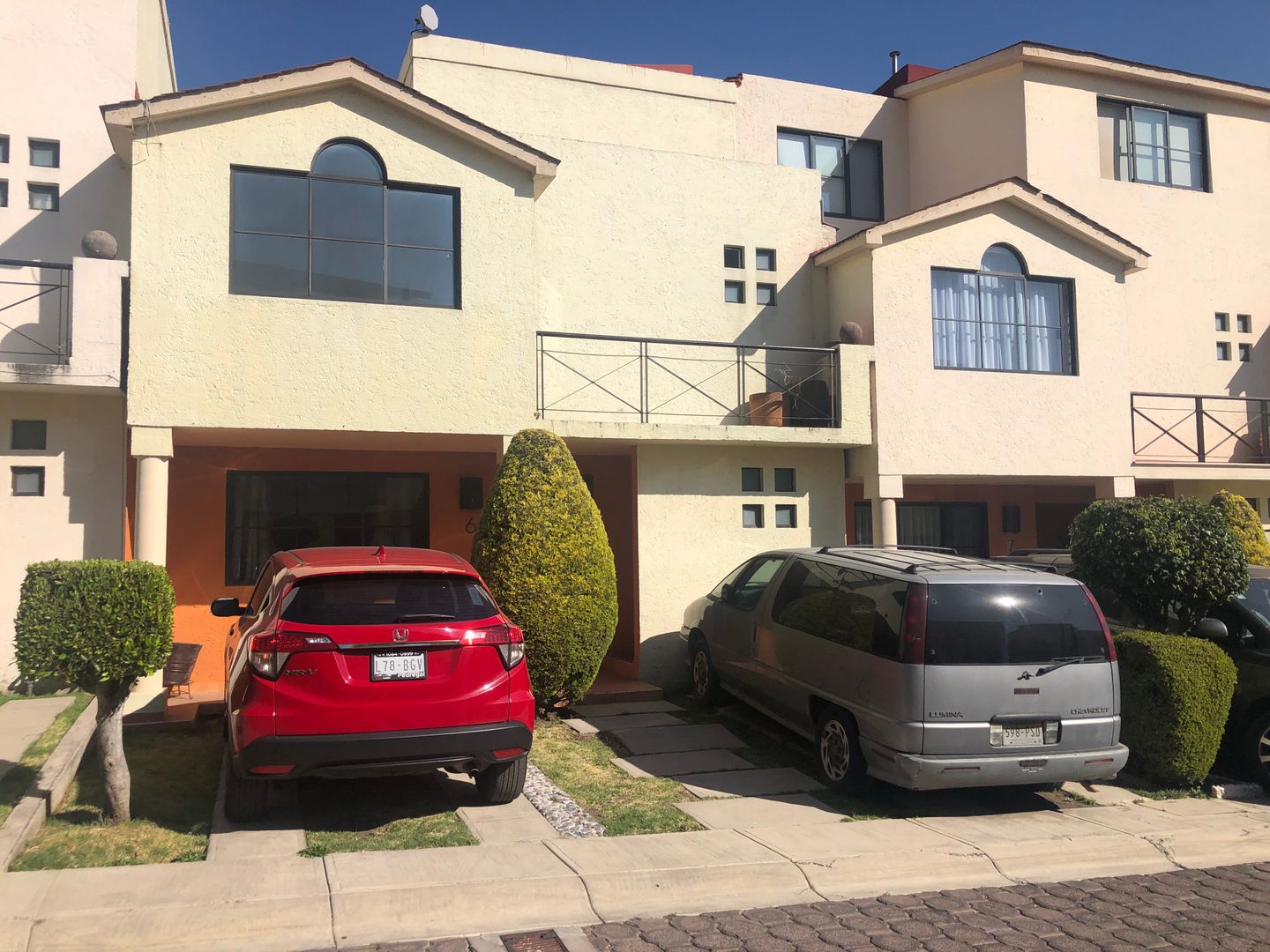 Fachada Pte Cuadr..jpg