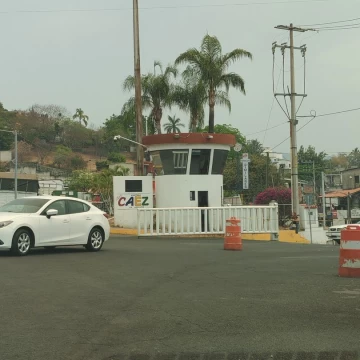 Bodega comercial en la Central de abastos 