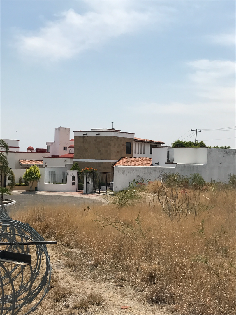 Vista desde los terrenos 2.JPG