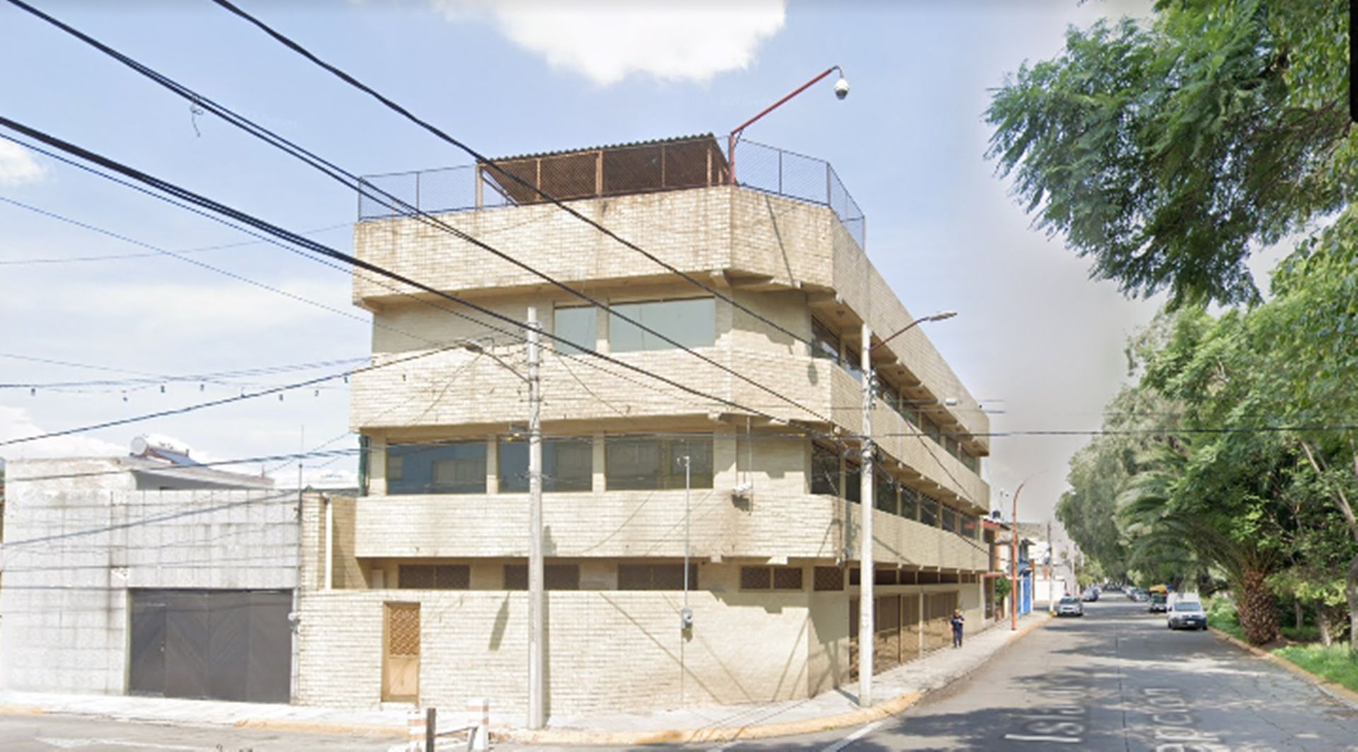 exterior.jpg