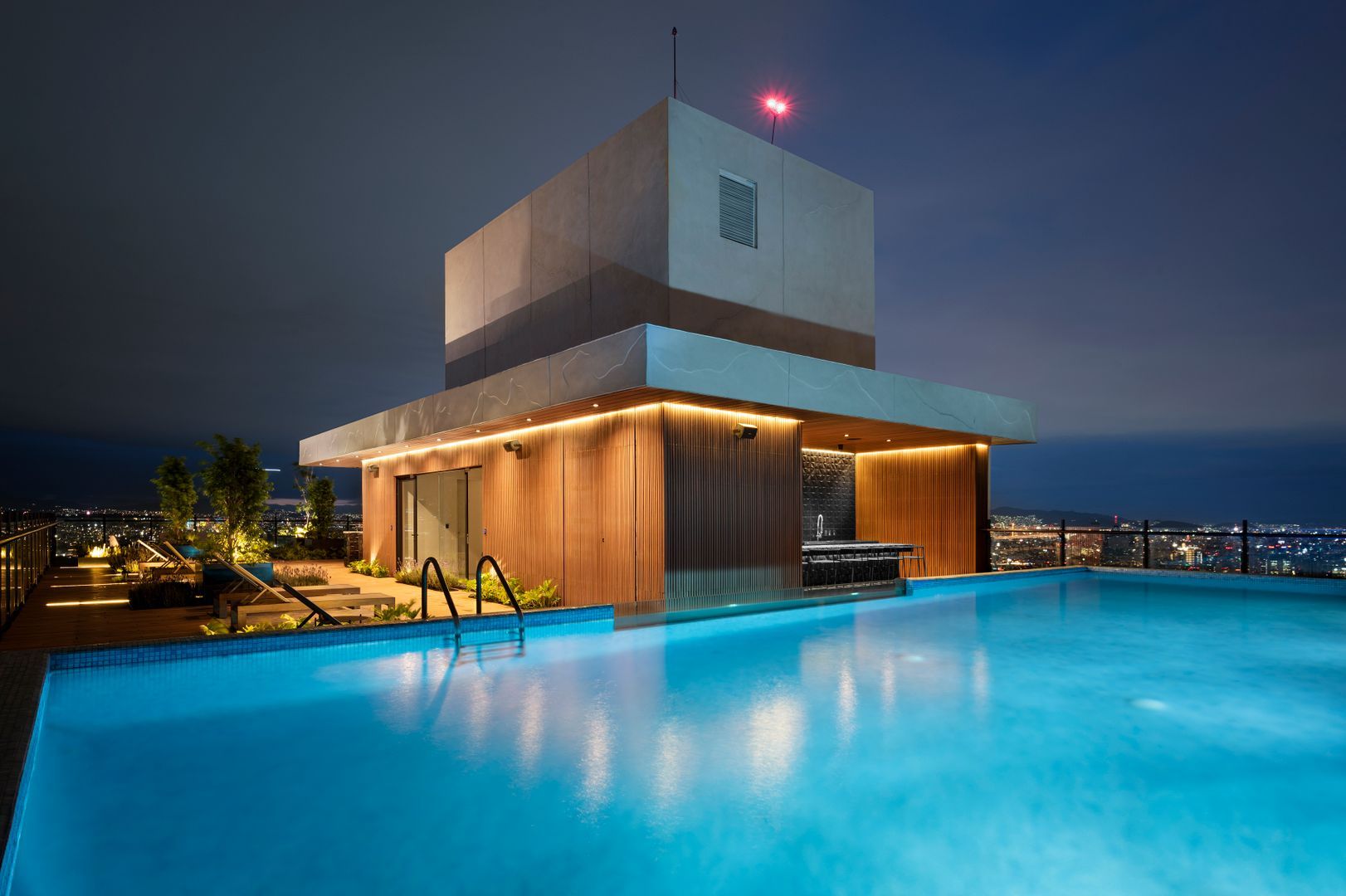 RoofGarden-008 - OK.jpg
