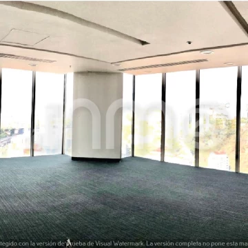 Oficina en Renta en Lomas Altas 584m2 ¡Oportunidad!