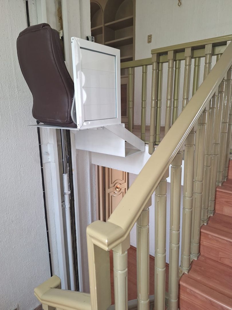 SILLA ESCALERA.jpg