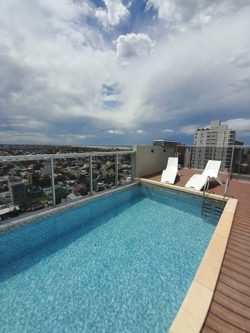 Piscina.jpg