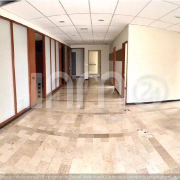 Oficina en Renta en Lomas Altas 174m2 ¡Oportunidad!