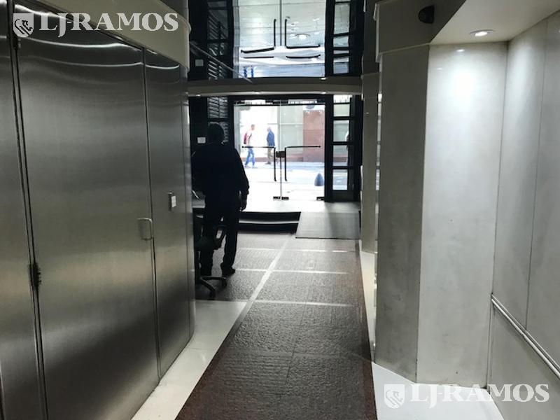 03-HALL