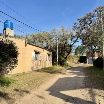 Casa en venta en San Jose Del Rincon 2 Dormitorios