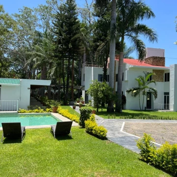 VENTA DE CASA  PARA ADULTOS MAYORES, EN FUNCIONAMIENTO