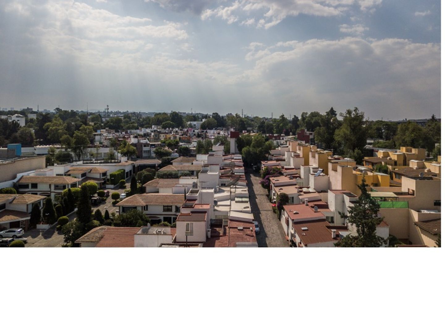 VISTA AGUILAS NIVEL 7.jpg