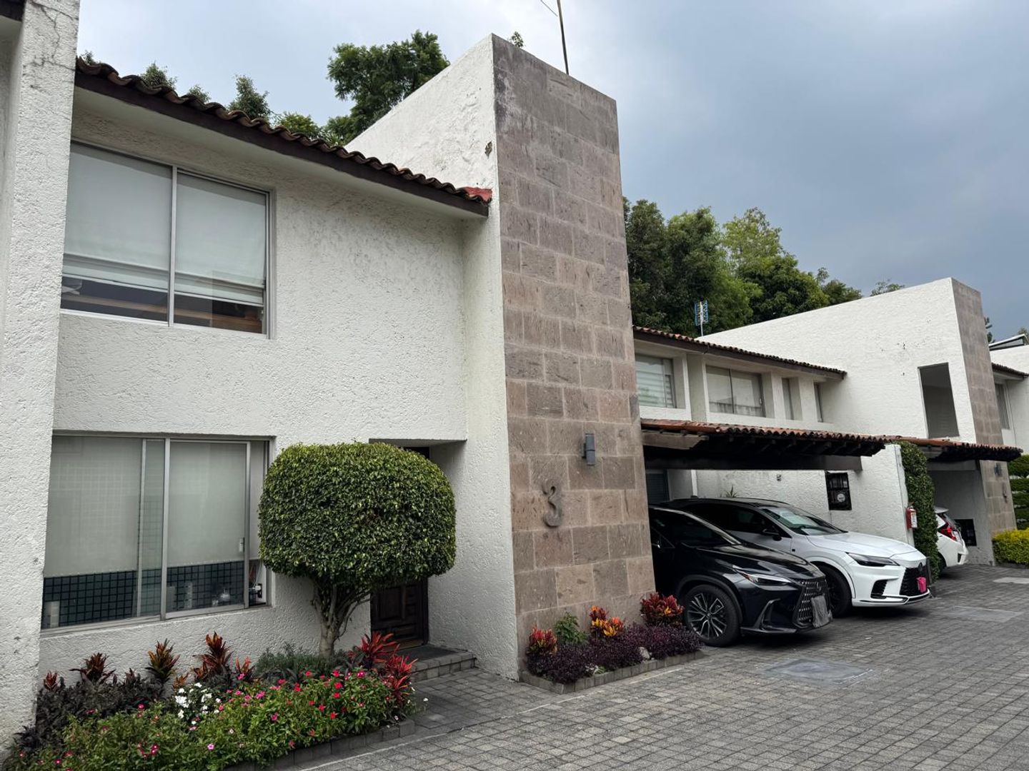 fachada puig - copia.jpeg