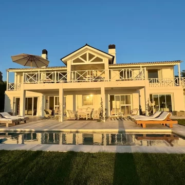 Casa frente al mar en Faro Bahia , Jose Ignacio 