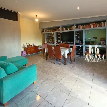 Amplia casa en P. A