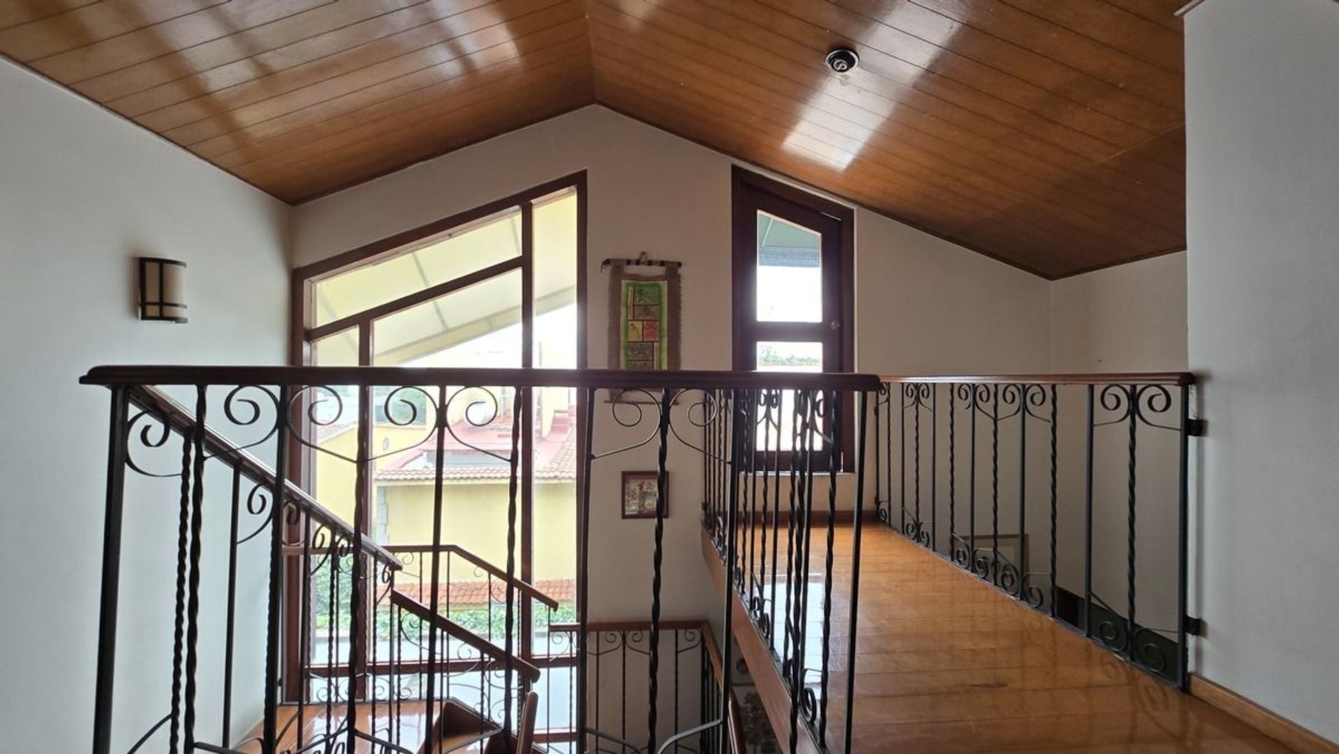 ESCALERA 2.jpg