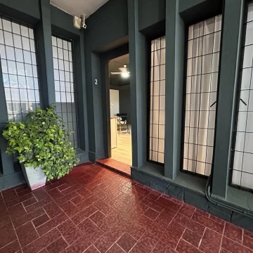 Edificio Comercial en Sexta Sección