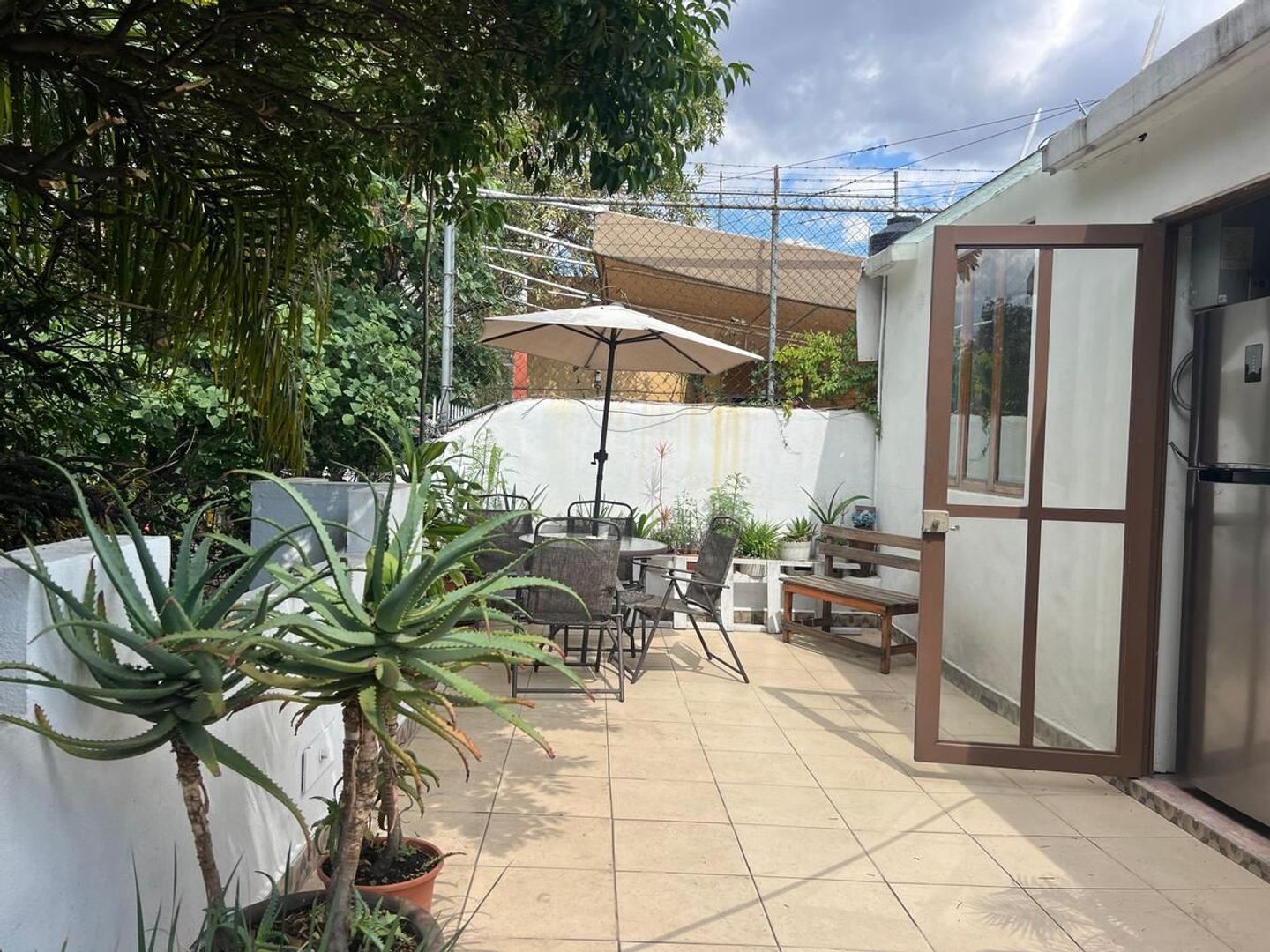 TERRAZA COMPARTIDA PARA LAS 4 RECAMARAS