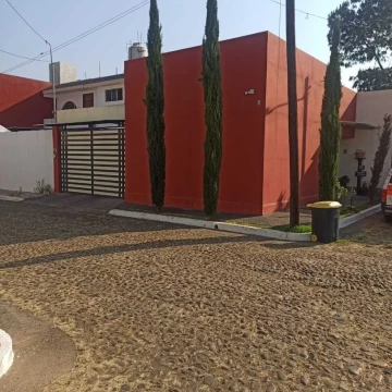 CASA EN VENTA EN URUAPAN MICHOACAN