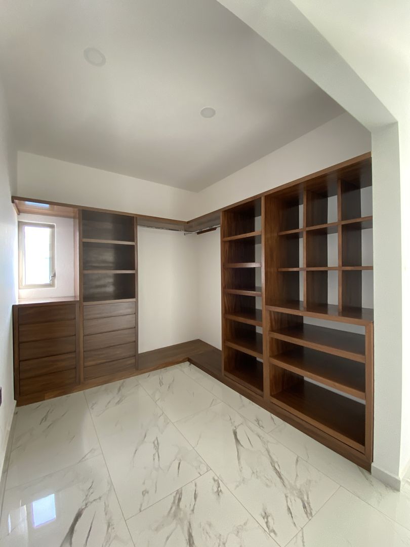 VESTIDOR.HEIC
