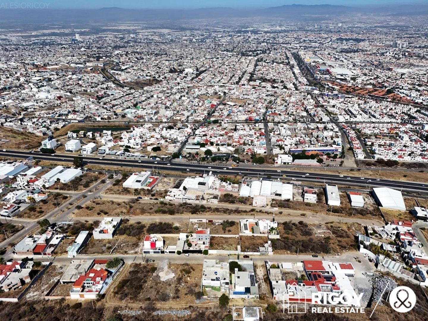 Terreno Bosques de las Lomas 17.jpeg