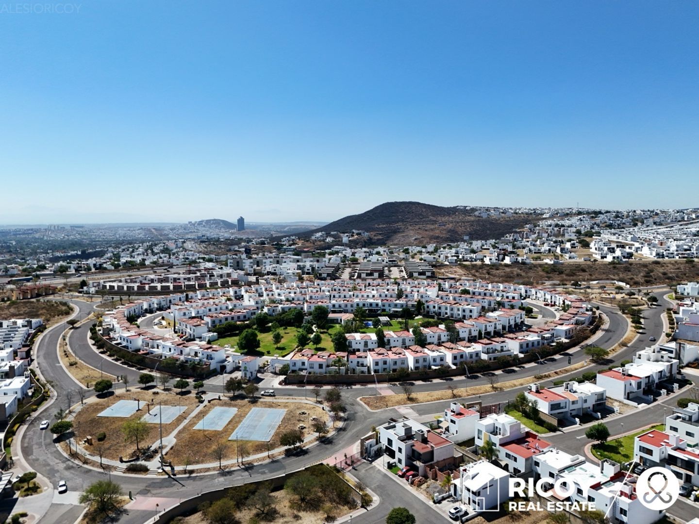 Terreno San Isidro 06.jpg