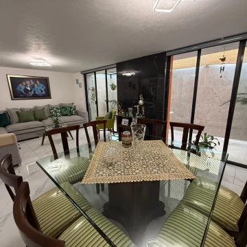 Casa  en venta en Santa María Tepepan 3 Recámaras