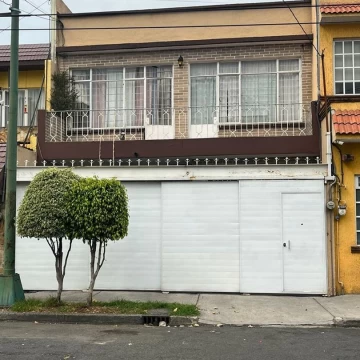 Casa en venta en Letrán Valle 4 Recámaras