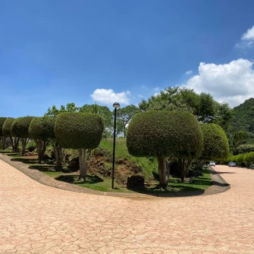 Terreno Residencial de 1726 mts2 en venta en Fraccionamiento La Herradura 