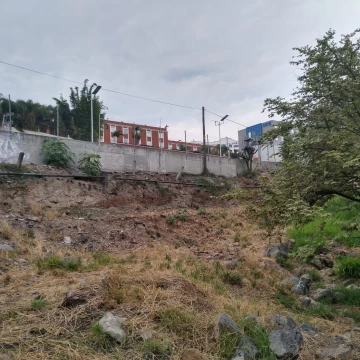 Gran terreno para desarrollo