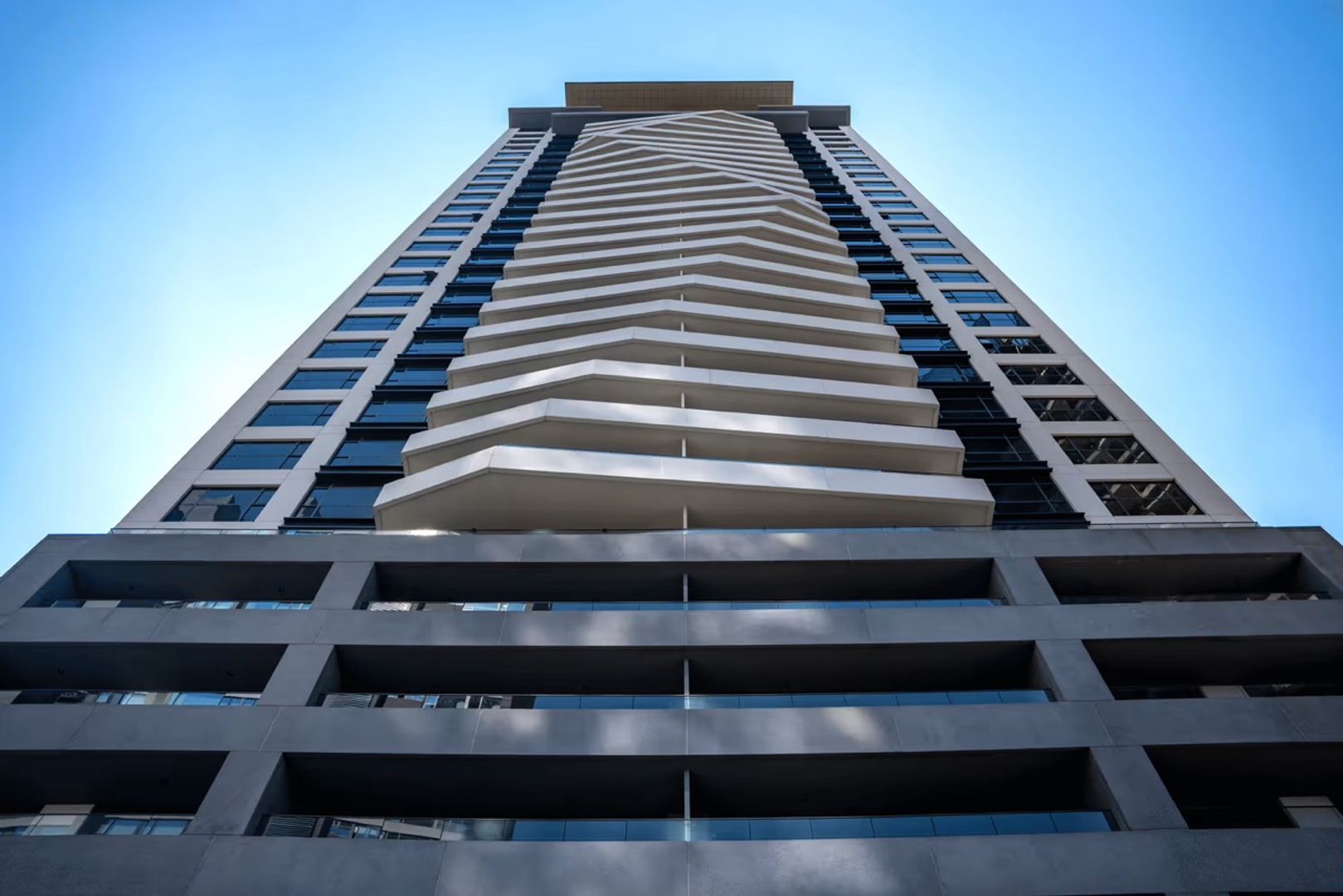 edificio Large.jpeg