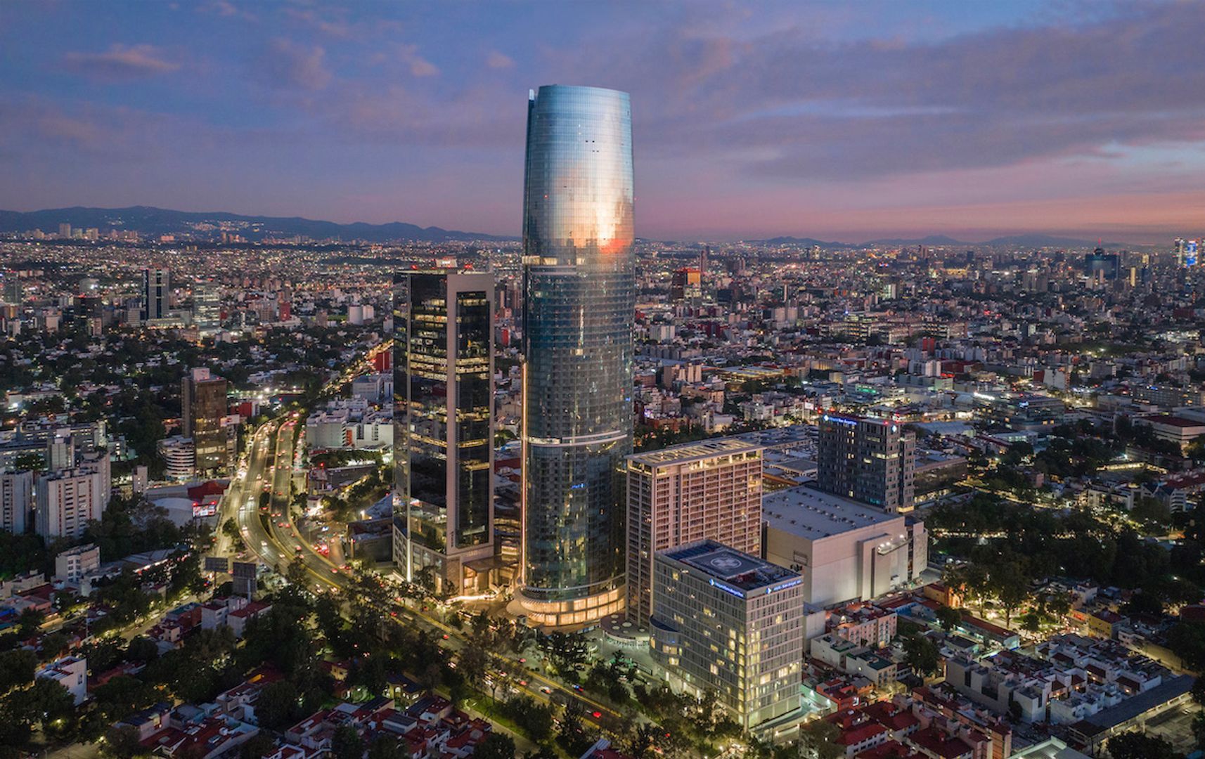 TORRE DÍA.JPG